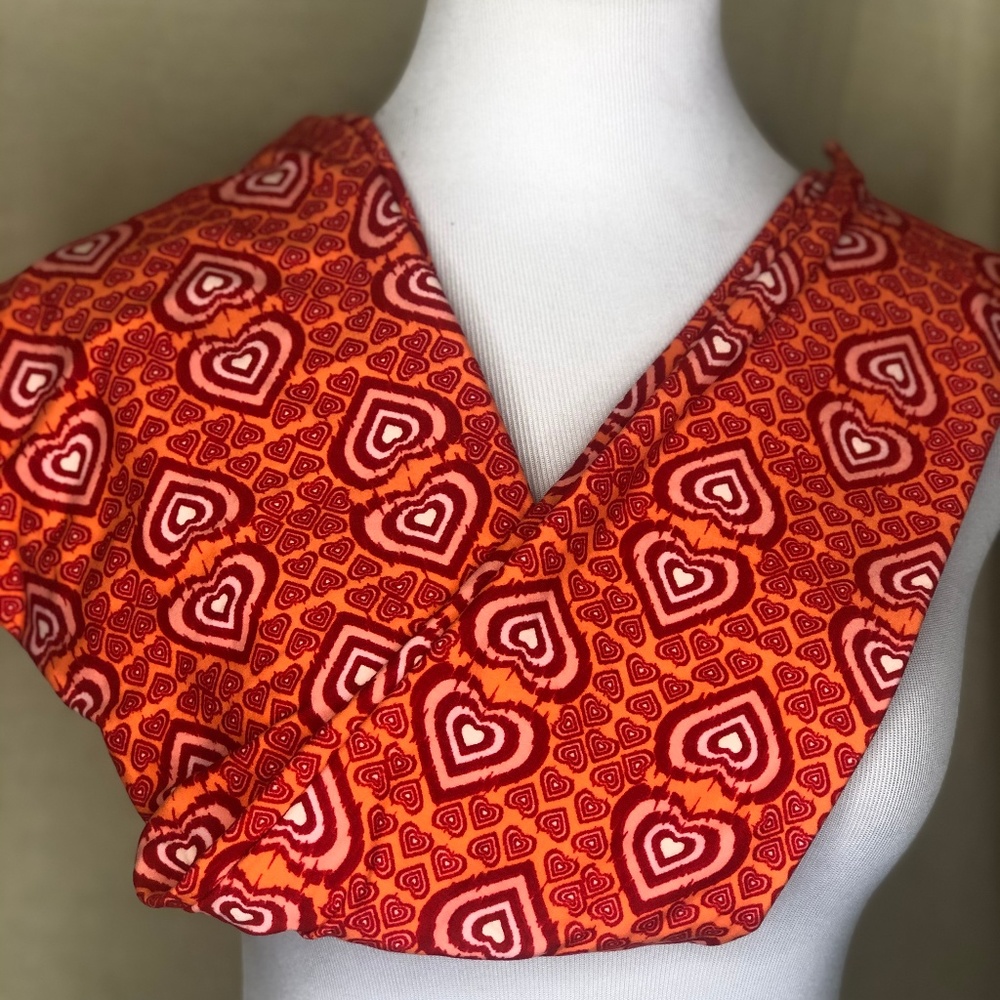 LuLaRoe One Size Valentine Day Leggings